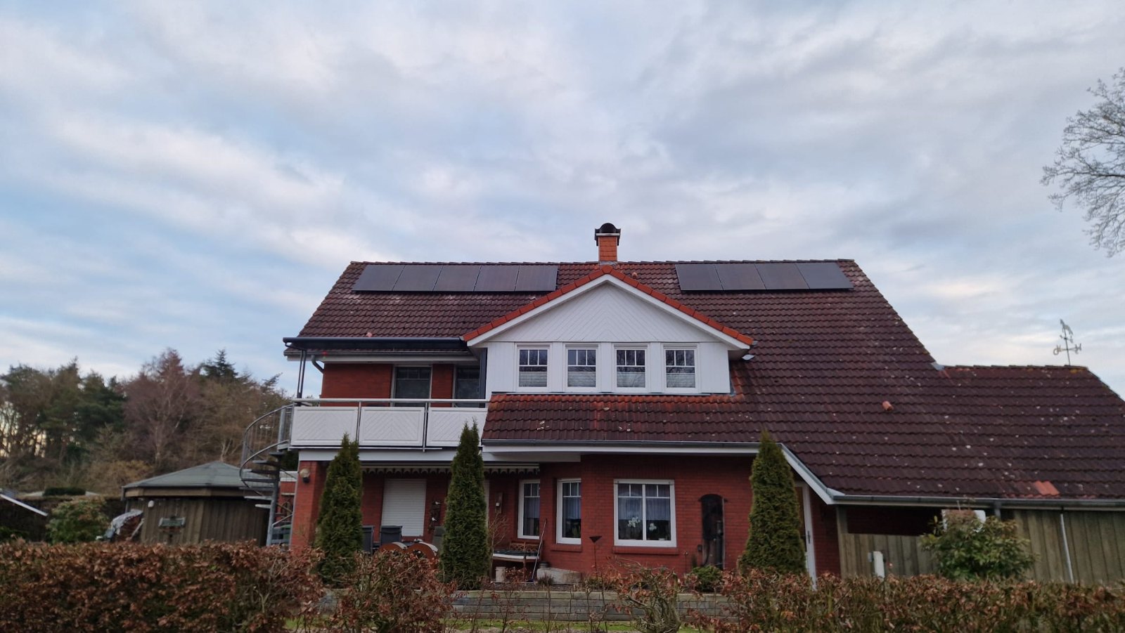Wohnhaus in Lathen-Kathen mit 12,15 kWp PV-Anlage auf dem Dach
